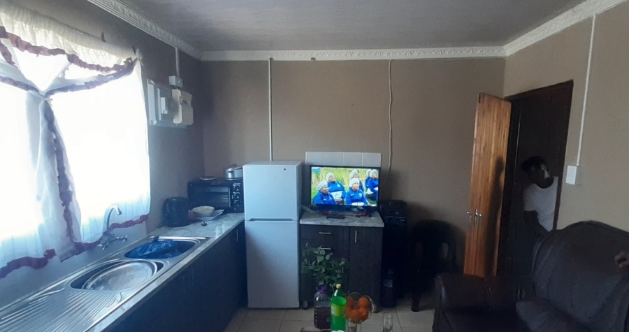 1 Bedroom Property for Sale in Botshabelo Free State